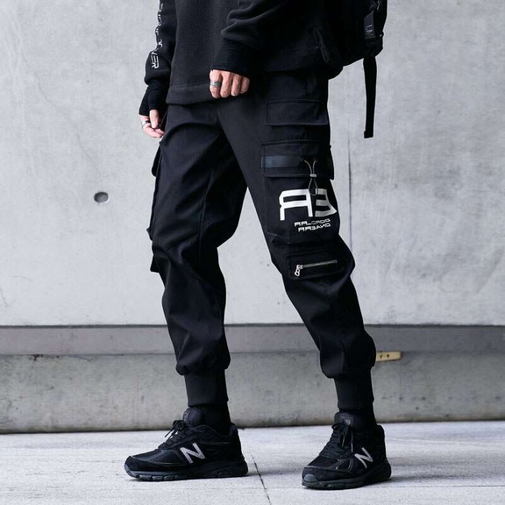 Calças Streetwear masculina estilo Jogger preta larga com elástico SantoGato