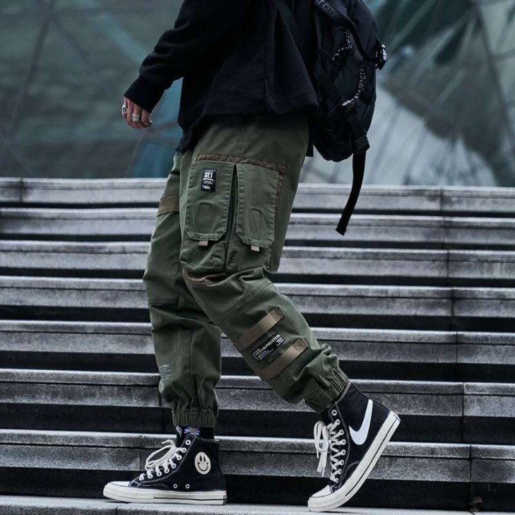 Calça Jogger Masculina Techwear Estilo Militar Casual Streetwear SantoGato