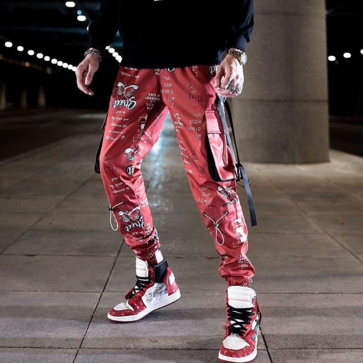 Calça Jogger Vermelha Masculina com Estampas Slim Fit StreetWear SantoGato