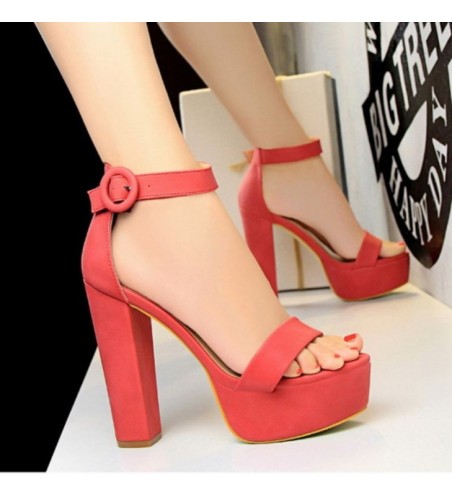 Tamanco Feminino Couro Vermelho Confortável Sapato Alto