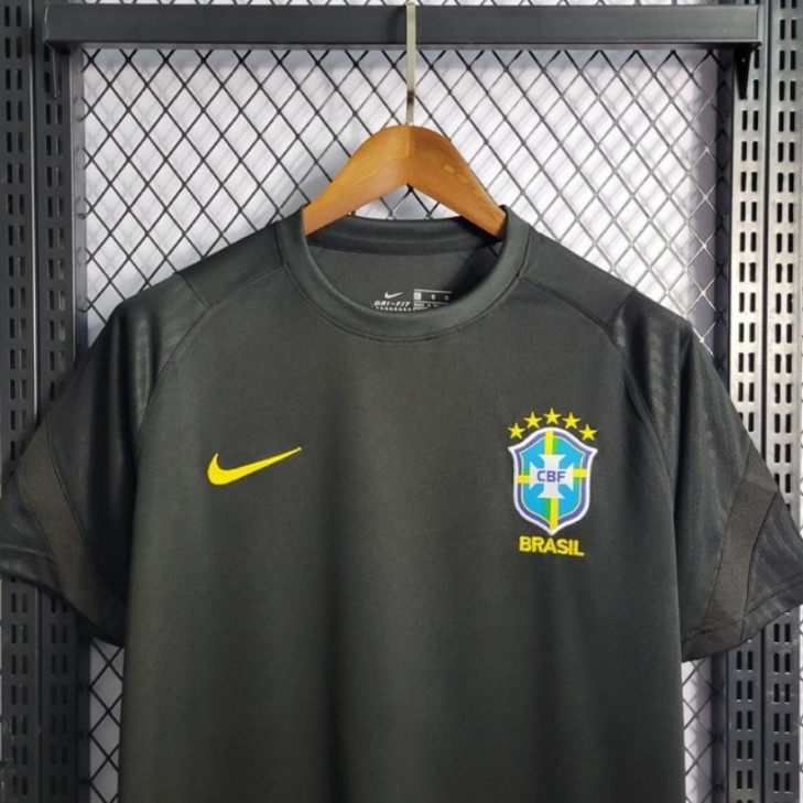 Camiseta do Brasil Preta Dri-Fit Tecido Liso Minimalista Tamanho PP Cores  Verde Exército